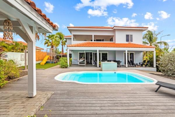 Zuurzak - Modern villa with pool and stunning views, Zuurzak, Curacao